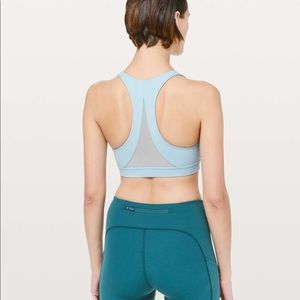 Lululemon Invigorate Bra